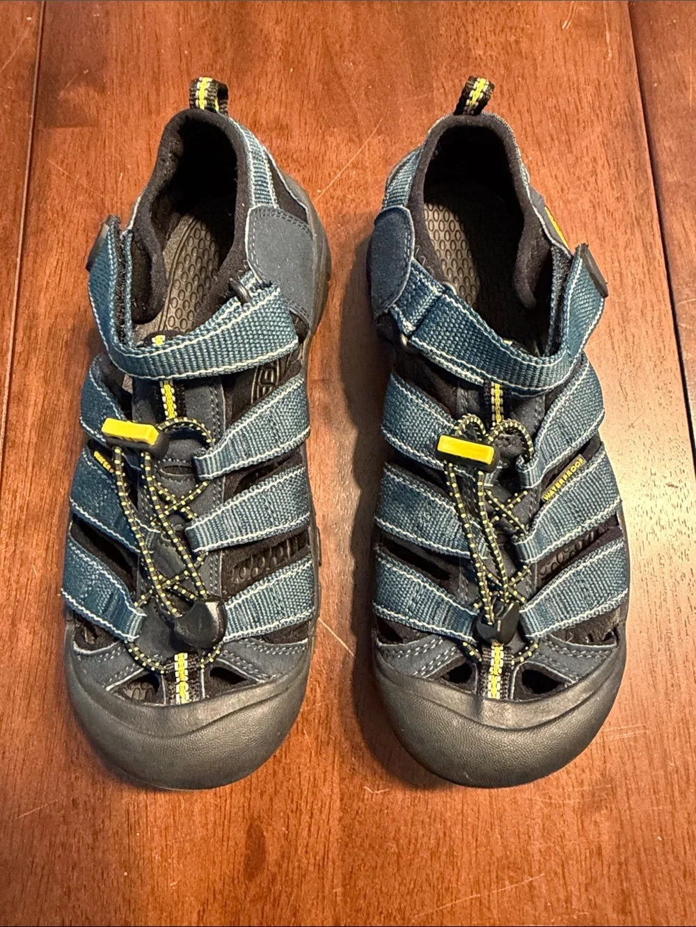 Keen Kids Navy Blue Sandals with Yellow Accents never worn